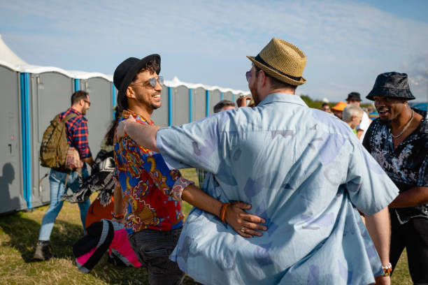 Best Porta potty rental near me  in Largo, MD